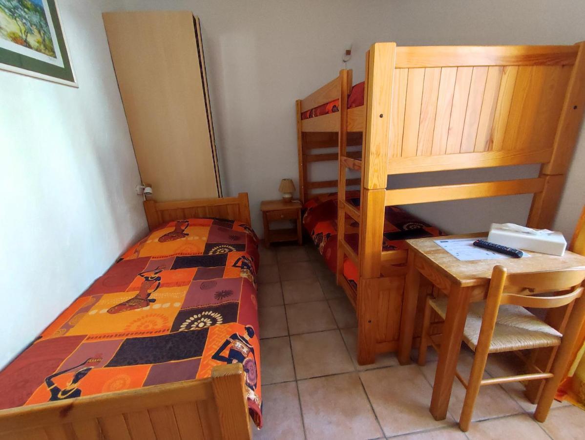 Auberge Lou Jas Soleilhas Екстериор снимка