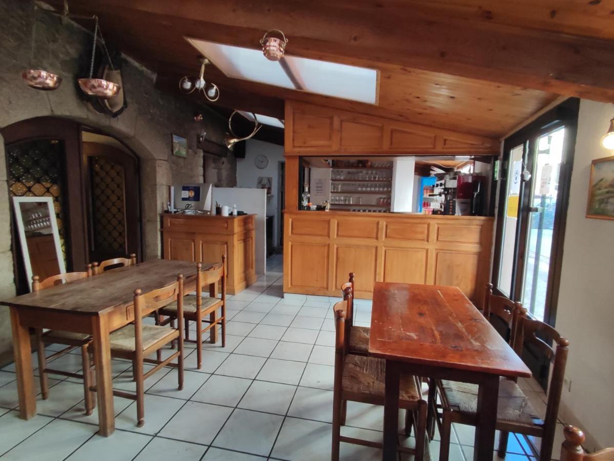 Auberge Lou Jas Soleilhas Екстериор снимка