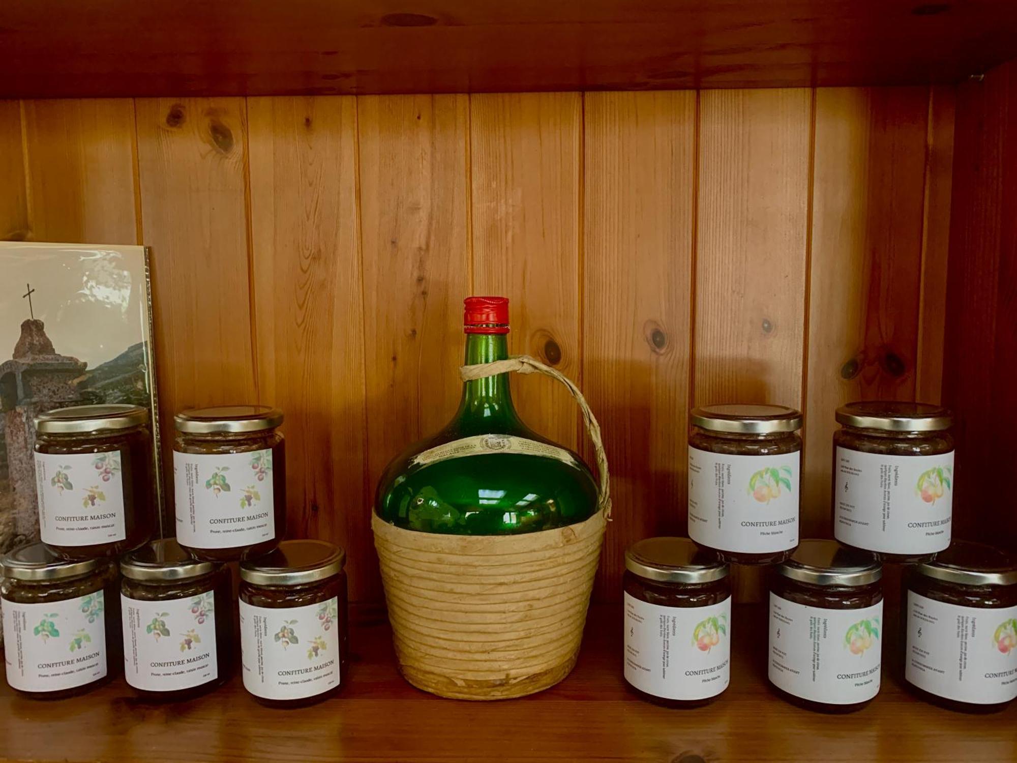 Auberge Lou Jas Soleilhas Екстериор снимка